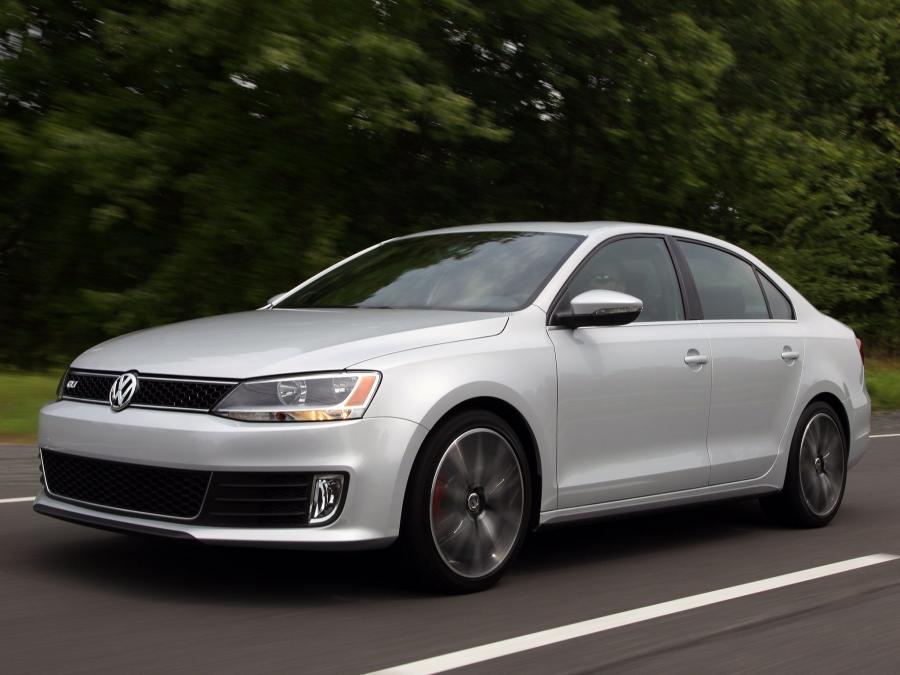  Volkswagen Jetta GLI 2011 года  (фото 11 из 15)